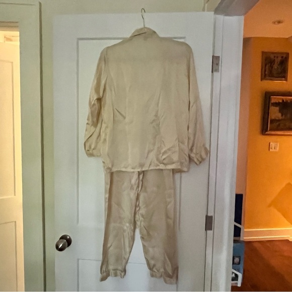 💯 genuine silk vintage cream classic style pyjama set - Picture 4 of 12